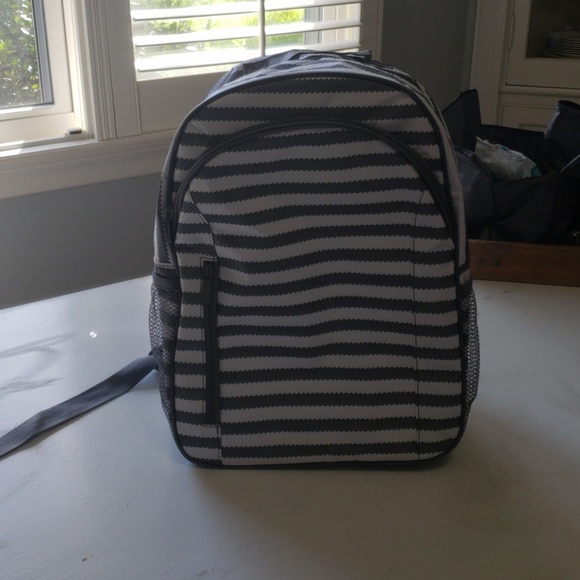 31 hostess exclusive backpack